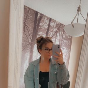 Meet your Posher, Alannah